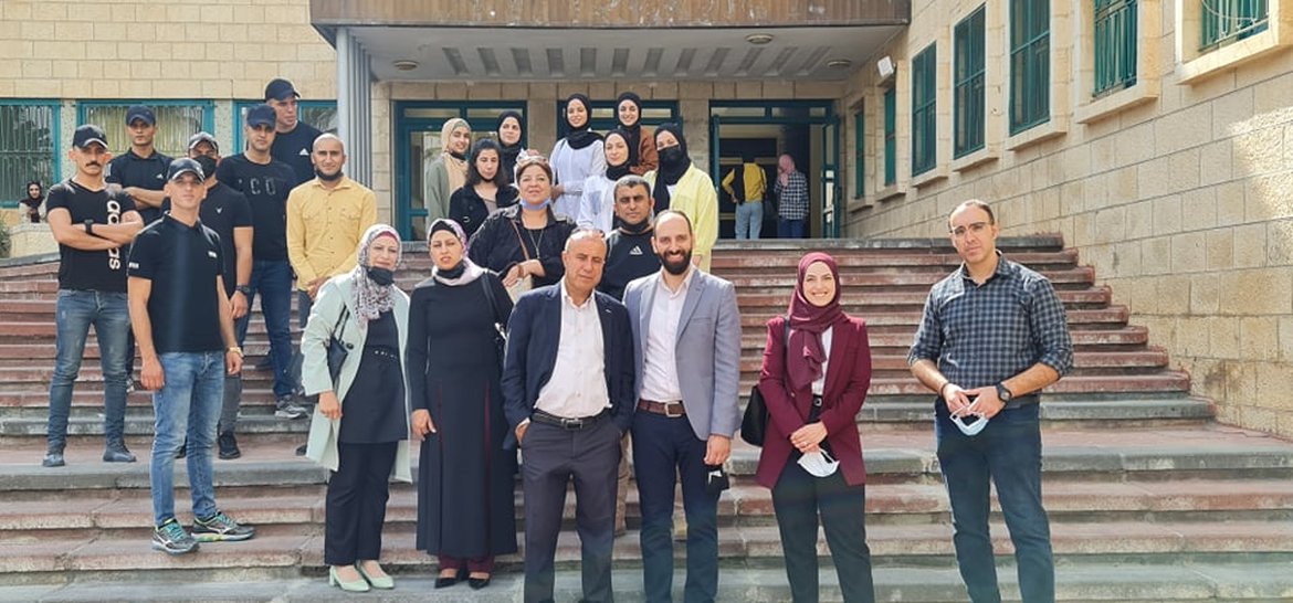 مركز_اللغات_في_جامعة_النجاح_الوطنية_يستقبل_وفداً_من_جامعة_الاستقلال